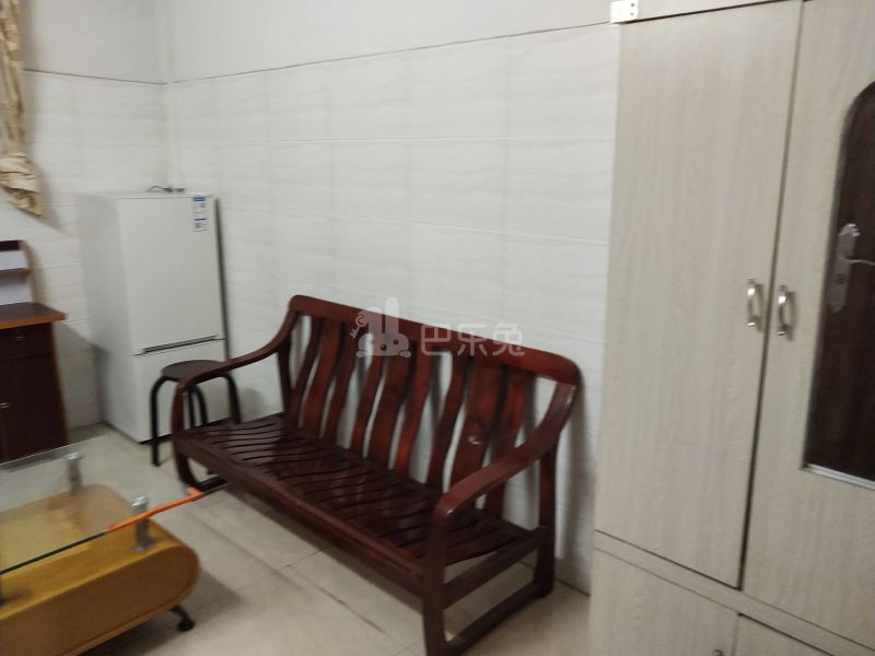 大山村新桥坊后街5号6088568客厅图6