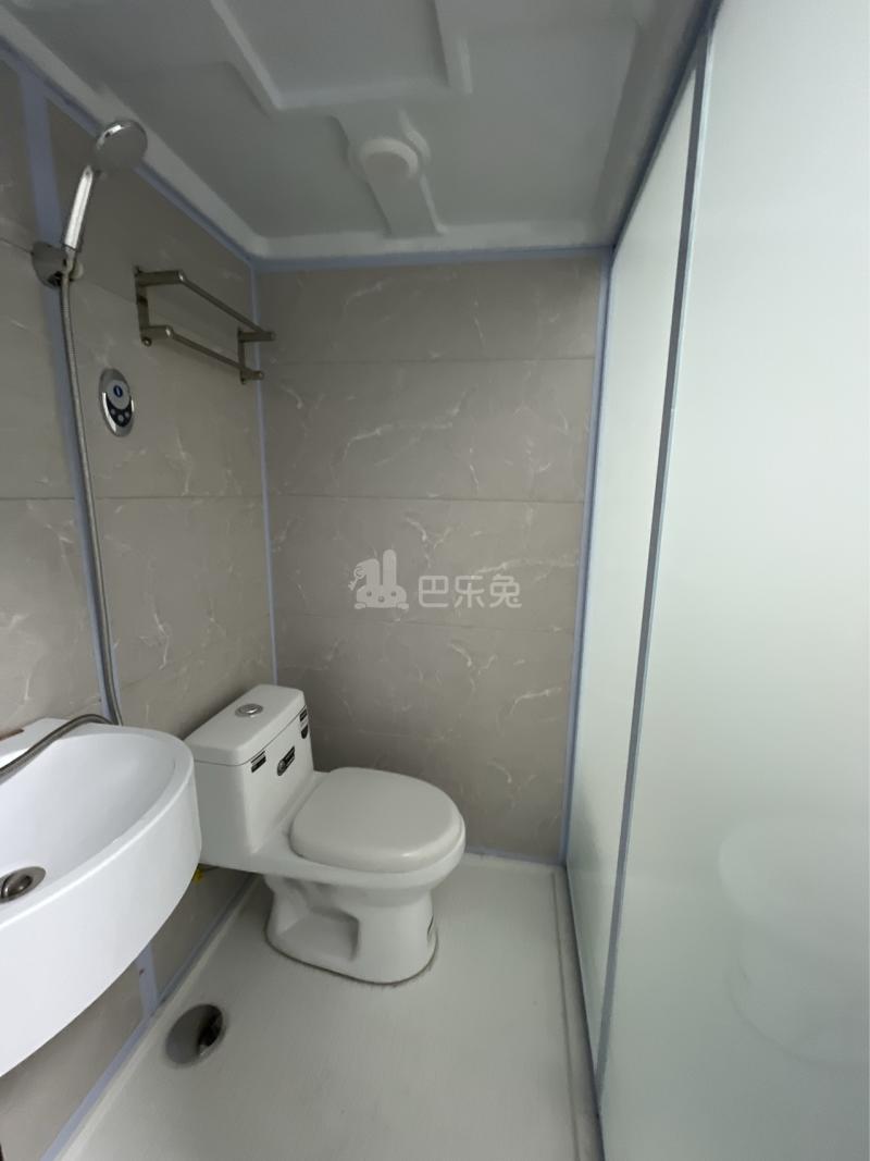 远洋万和四季6093816卫生间图7