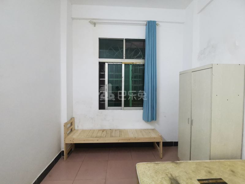 长湴西街七巷13号6094121卧室图1