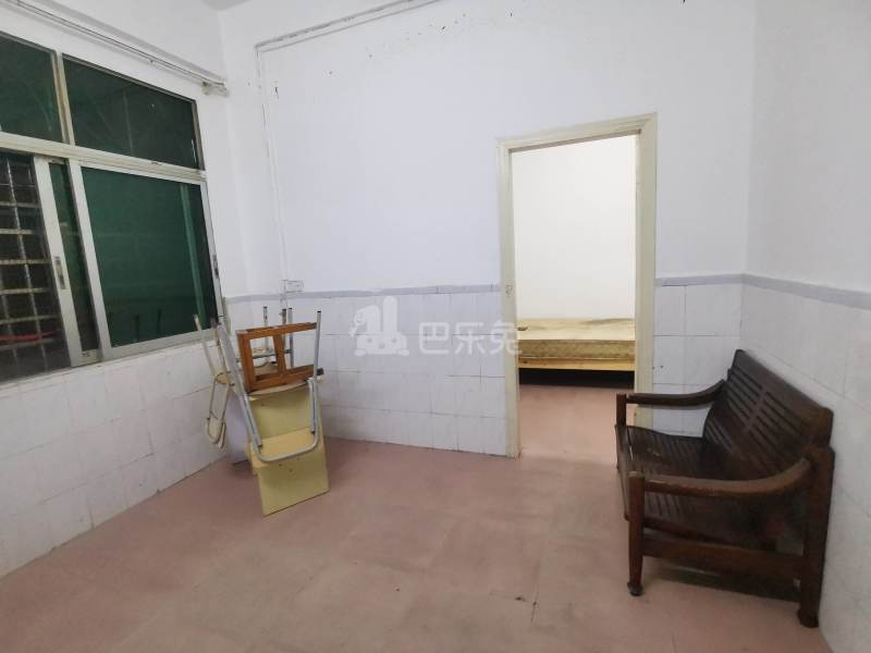 长湴西街七巷13号6094121卧室图4