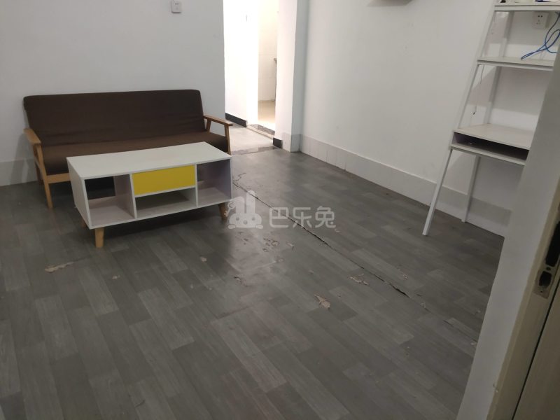 上元岗和平巷16号6108498客厅图7