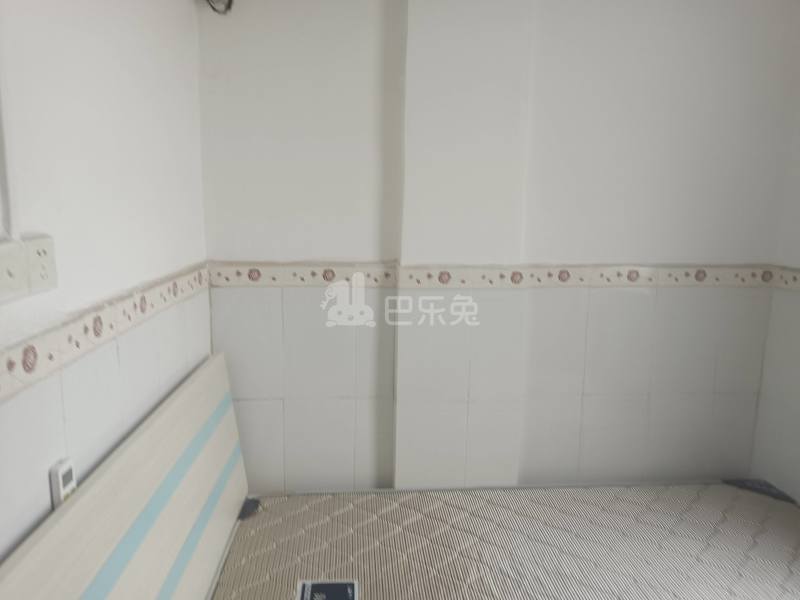 上元岗和平巷16号6108510卧室图4