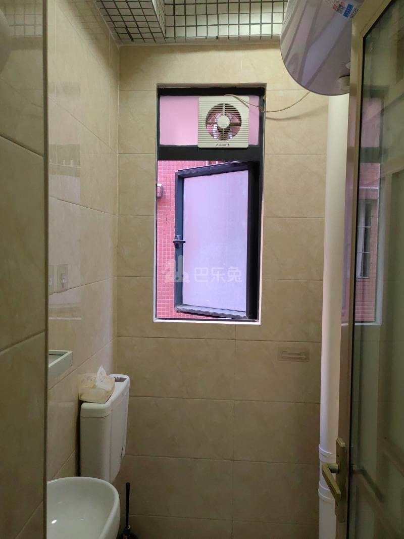 江夏村北二路六巷7号6111310卫生间图7