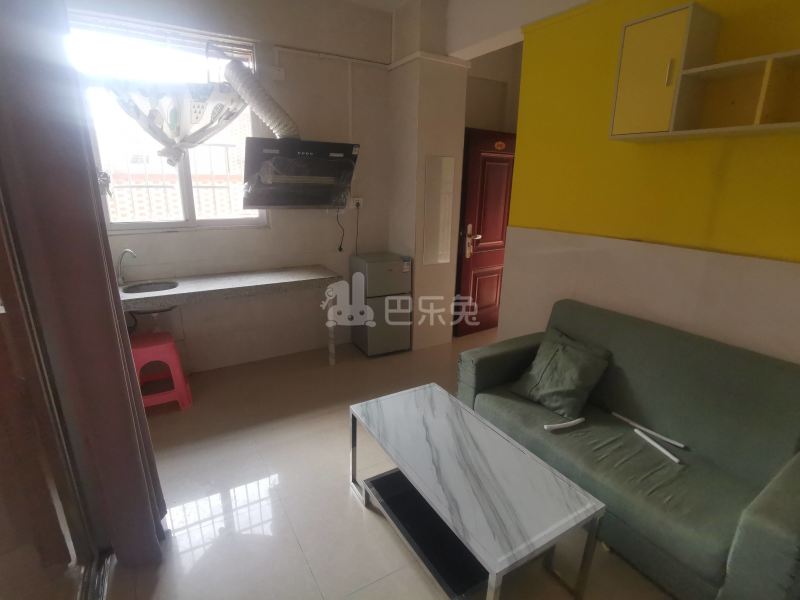 舒鑫公寓（大石大山村大涌路大成坊37号）6112711客厅图3