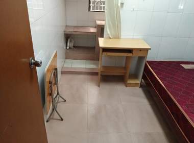 黄村石桥头上六巷7号 