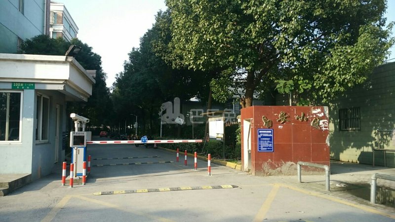 易安小区6972856周边环境图7