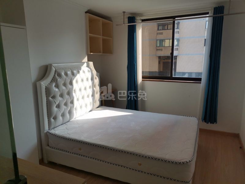 海富花园6120119卧室图0