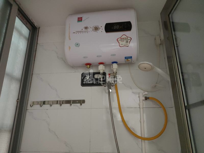 员村程界西三多北大街18号6120213卫生间图11