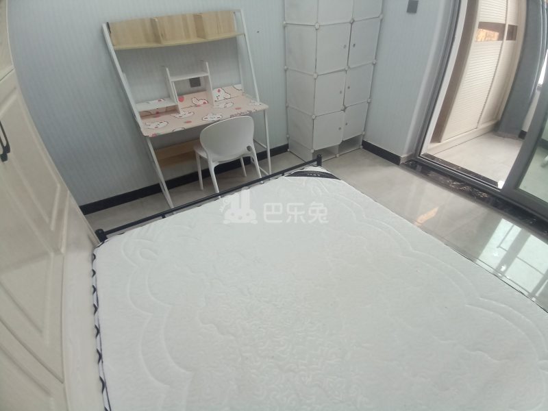 顺发和美家6121904卧室图2