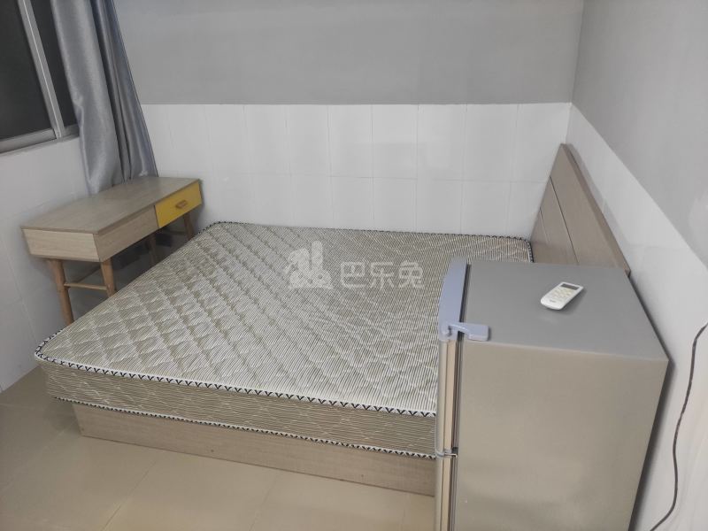 长湴北街5号6123905卧室图0