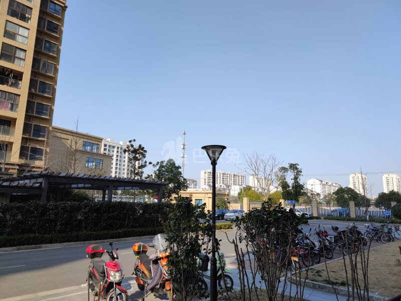 华秀雅苑6127073周边环境图12