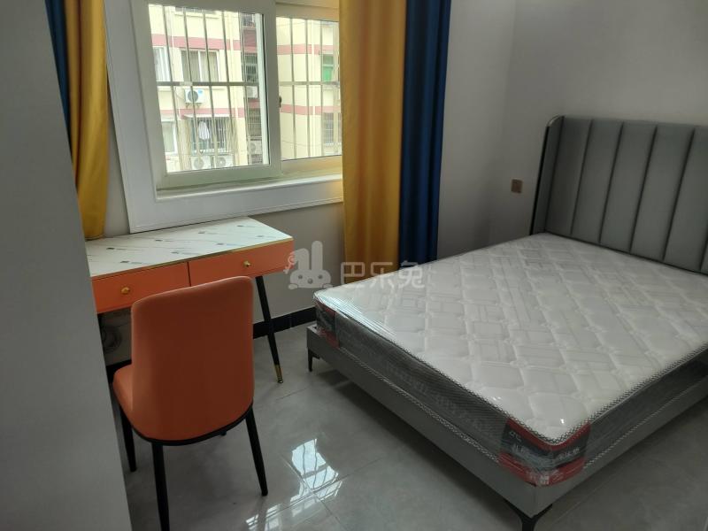 妙栏小区（妙栏路200弄)6134775卧室图2