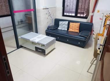 江夏松猫岭一巷4号 1室1厅1卫