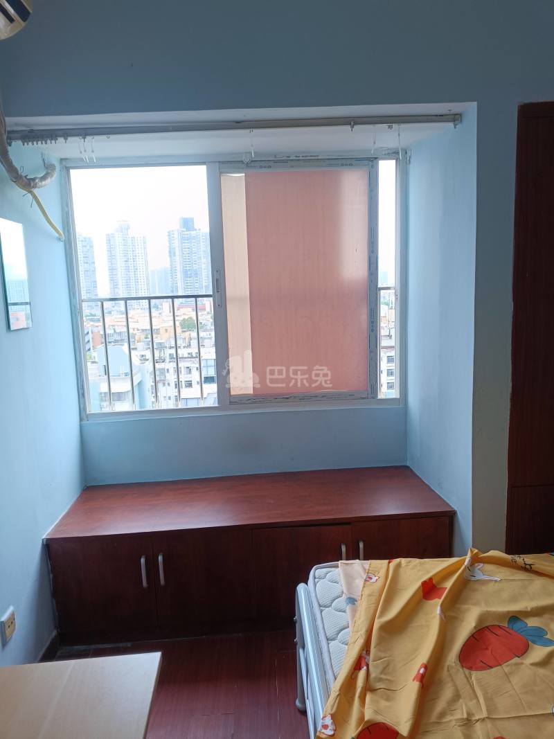 钜建大厦（龙城花园大厦）6139657卧室窗户图15