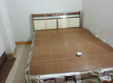 江夏村西头大街30号 