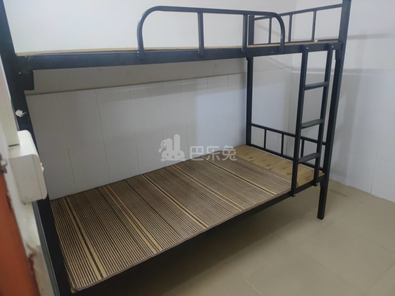 江夏村东五巷13号6148130卧室图3