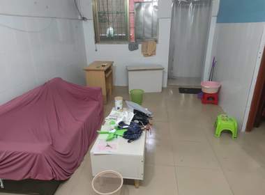 江夏村东五巷13号 