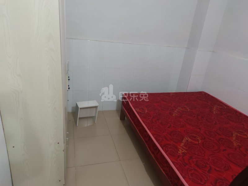 江夏村东五巷13号6148142卧室图2