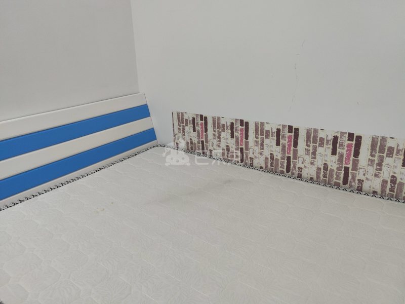 江夏村仁忠里17号6148194卧室图1