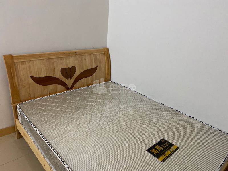 江夏村仁忠里17号6148198卧室图2