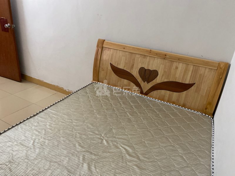 江夏村仁忠里17号6148198卧室图3