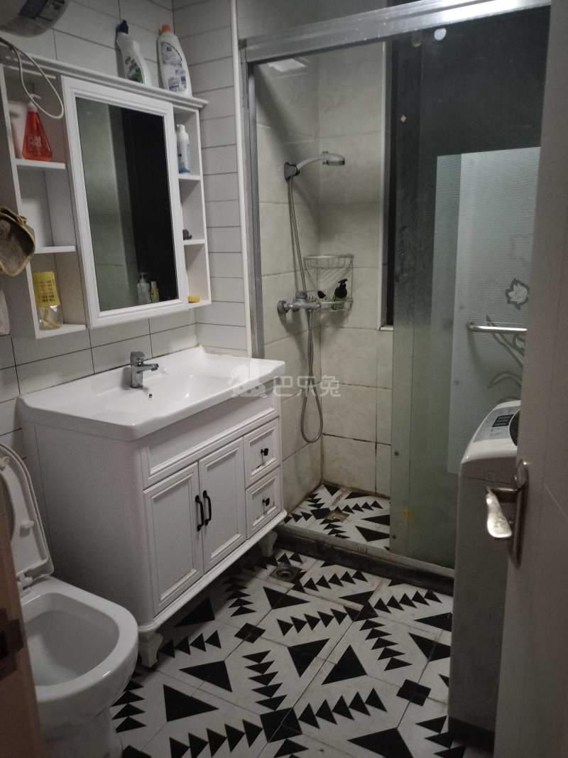 一品漫城二期6155306卫生间图0