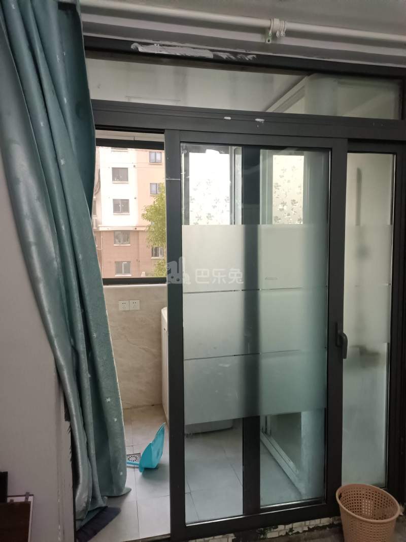 北平家园6159639卧室窗户图9