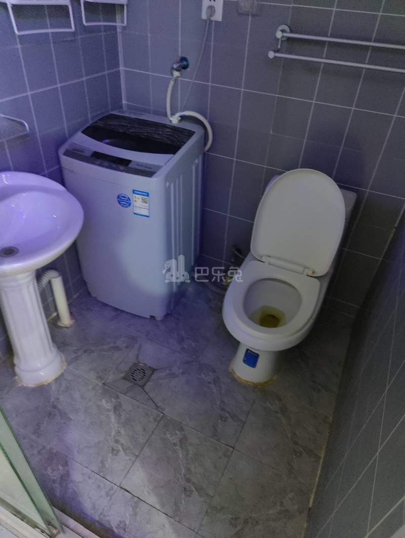 香山新村东北街坊（德平路1065弄）6173486卫生间图4