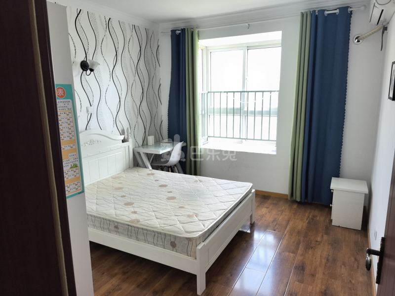 美罗家园保申苑6173536卧室图0