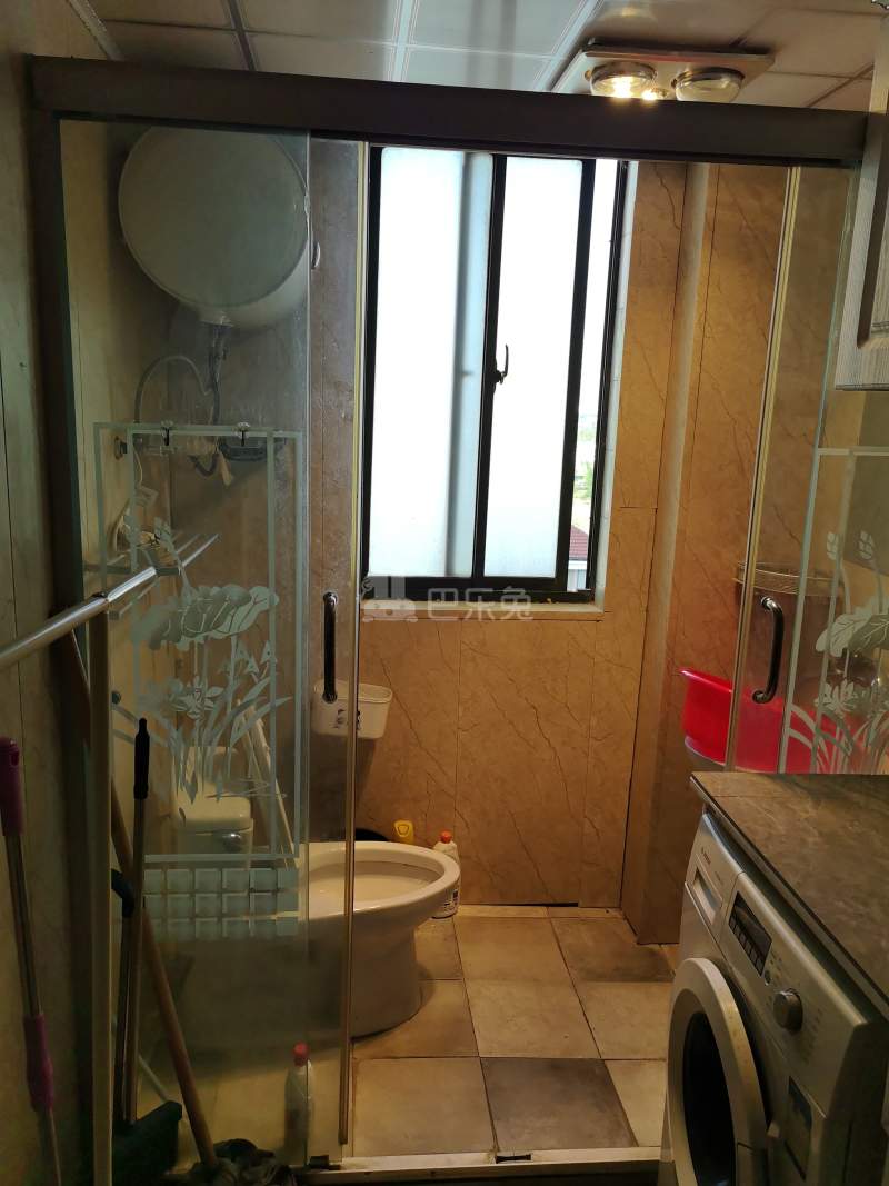 新青浦佳园6173538卫生间图8