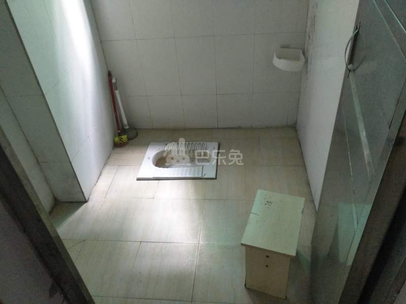 嘉禾望岗杨村园街10号之一6179046卫生间图9