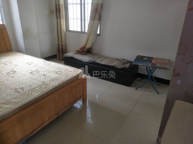 嘉禾望岗杨村园街10号之一6179049卧室图2