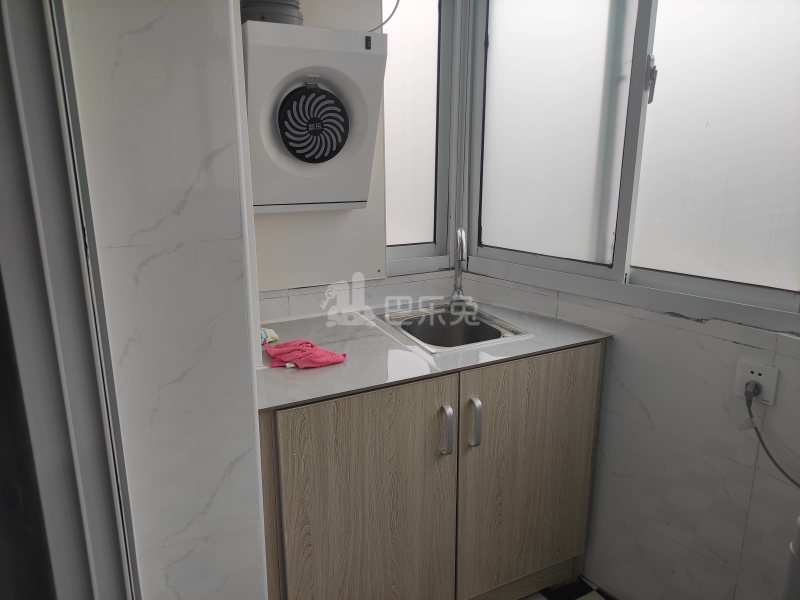 广海花园6180458厨房图5