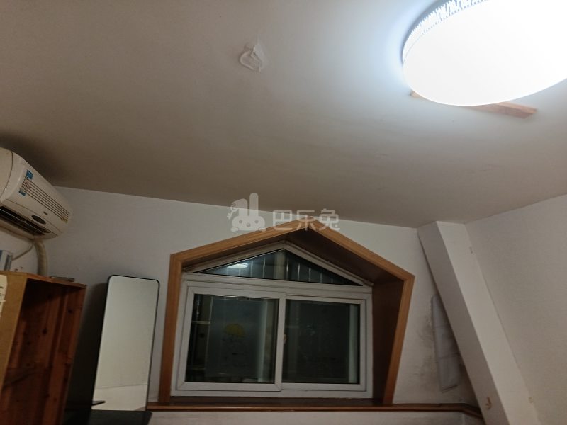 高境欣苑6187751卧室窗户图10