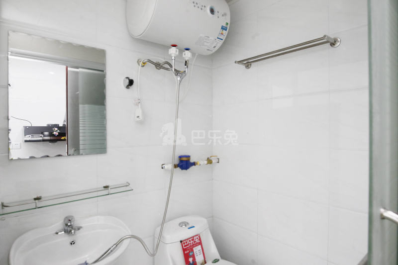 良友公寓618636卫生间图26