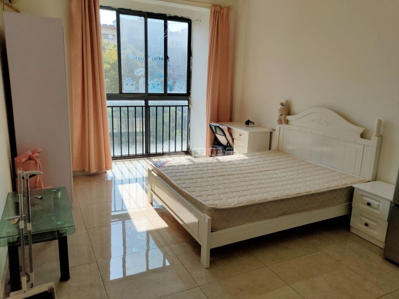 中城花园雅菊苑6189624卧室图3