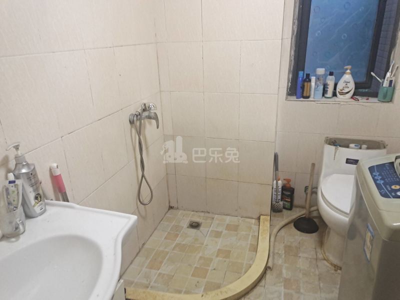 紫郡东苑6202803卫生间图13