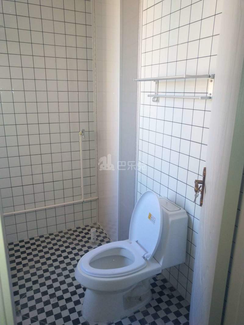 美罗家园保申苑6209695卫生间图21