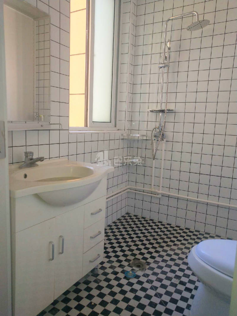 美罗家园保申苑6209695卫生间图22