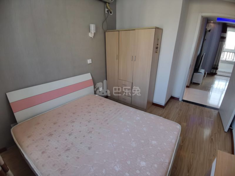 美罗家园保申苑6209695卧室图0