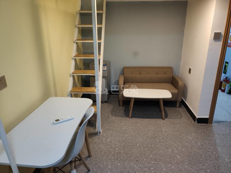 大石祥和二路十巷1号6210033客厅图4