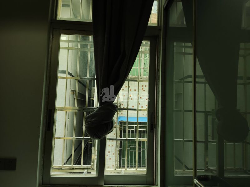 大石祥和二路十巷1号6210058卧室窗户图5