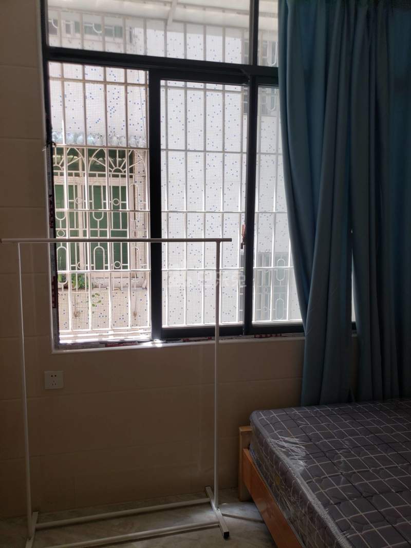 江夏村东一街十巷6号6216081卧室窗户图9