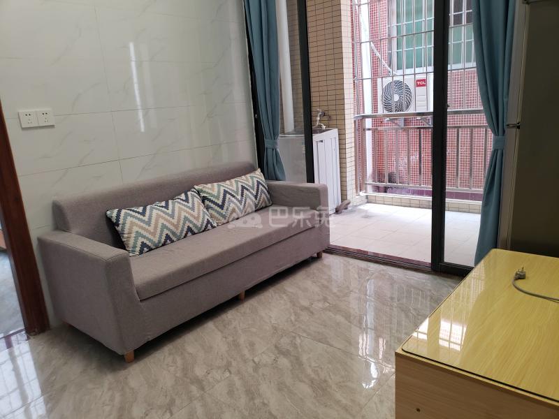 江夏村东一街十巷6号6216087客厅图4