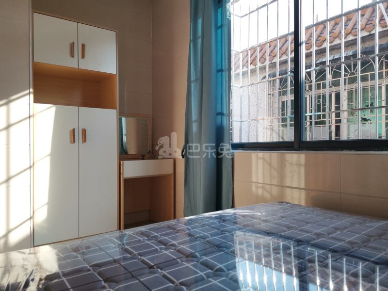 江夏村东一街十巷6号6216089卧室图2