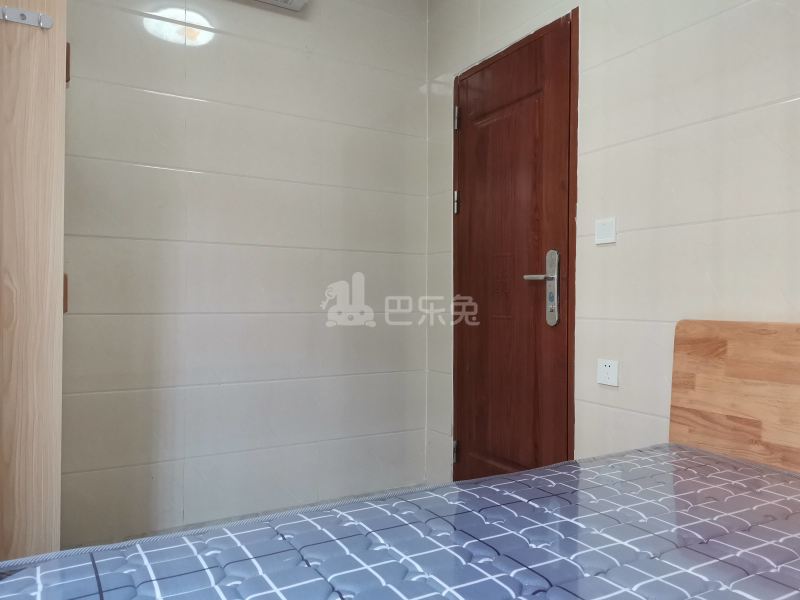 江夏村东一街十巷6号6216089卧室图4