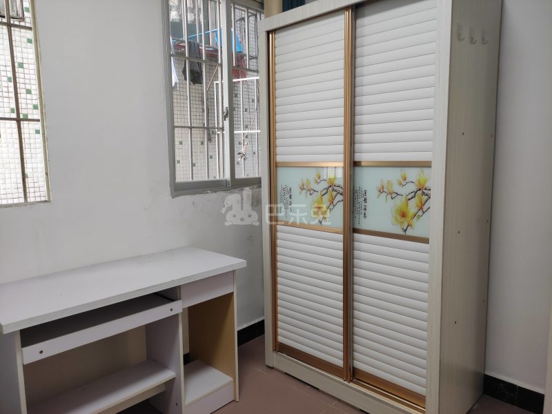 江夏村西头塘北五巷9号6225200卧室图1