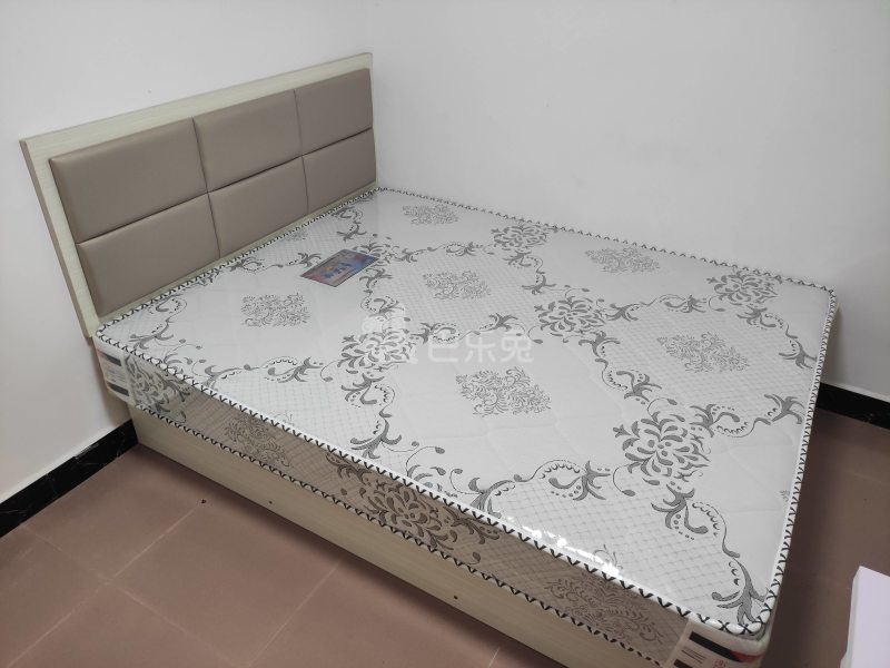 江夏村西头塘北五巷9号6225200卧室图0