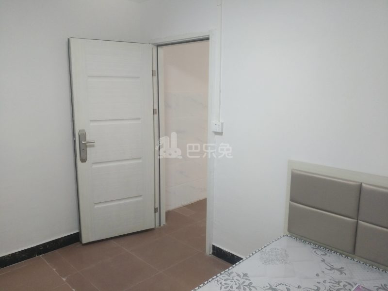 江夏村西头塘北五巷9号6225200卧室图6