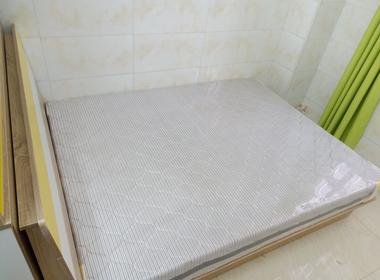 永泰元下田中街19号 1室1厅1卫